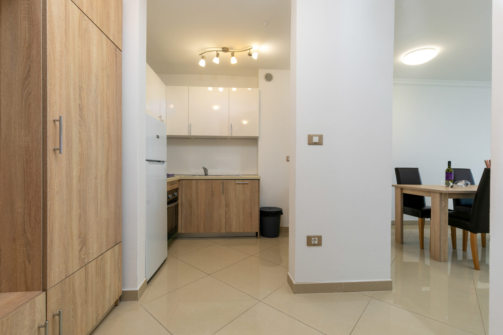 One-Bedroom Apartment - Rotonda Inn 